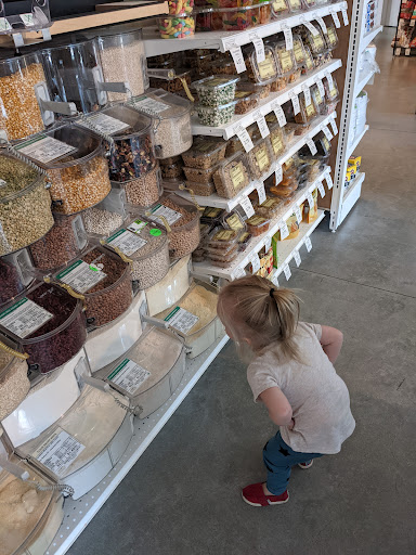 Grocery Store «Good Grocer», reviews and photos, 122 E Lake St, Minneapolis, MN 55408, USA