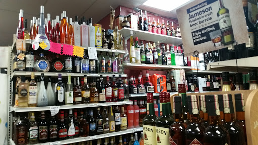Liquor Store «LOL LIQUORS», reviews and photos, 12107 Toepperwein Rd #6, Live Oak, TX 78233, USA