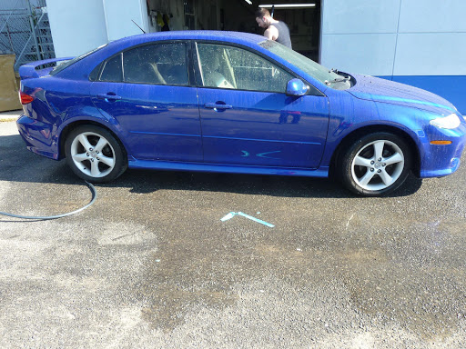 Auto Body Shop «Maaco Collision Repair & Auto Painting», reviews and photos, 500 Hicksville Rd, Massapequa, NY 11758, USA