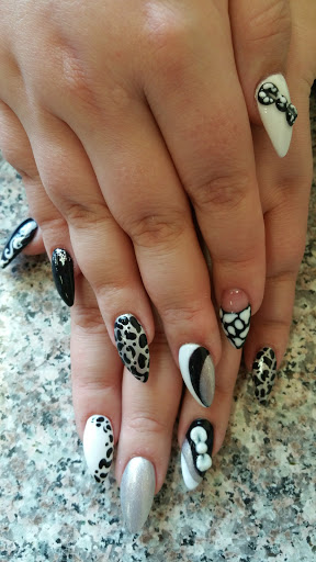 Hair Salon «Hermosa Hair & Nails», reviews and photos, 158 King Rd #20, San Jose, CA 95116, USA