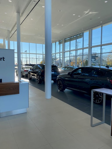 BMW Dealer «BMW of Newport a Grieco Family Company», reviews and photos, 1215 W Main Rd, Middletown, RI 02842, USA