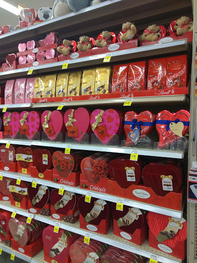 Grocery Store «Kroger», reviews and photos, 950 Herrington Rd, Lawrenceville, GA 30044, USA