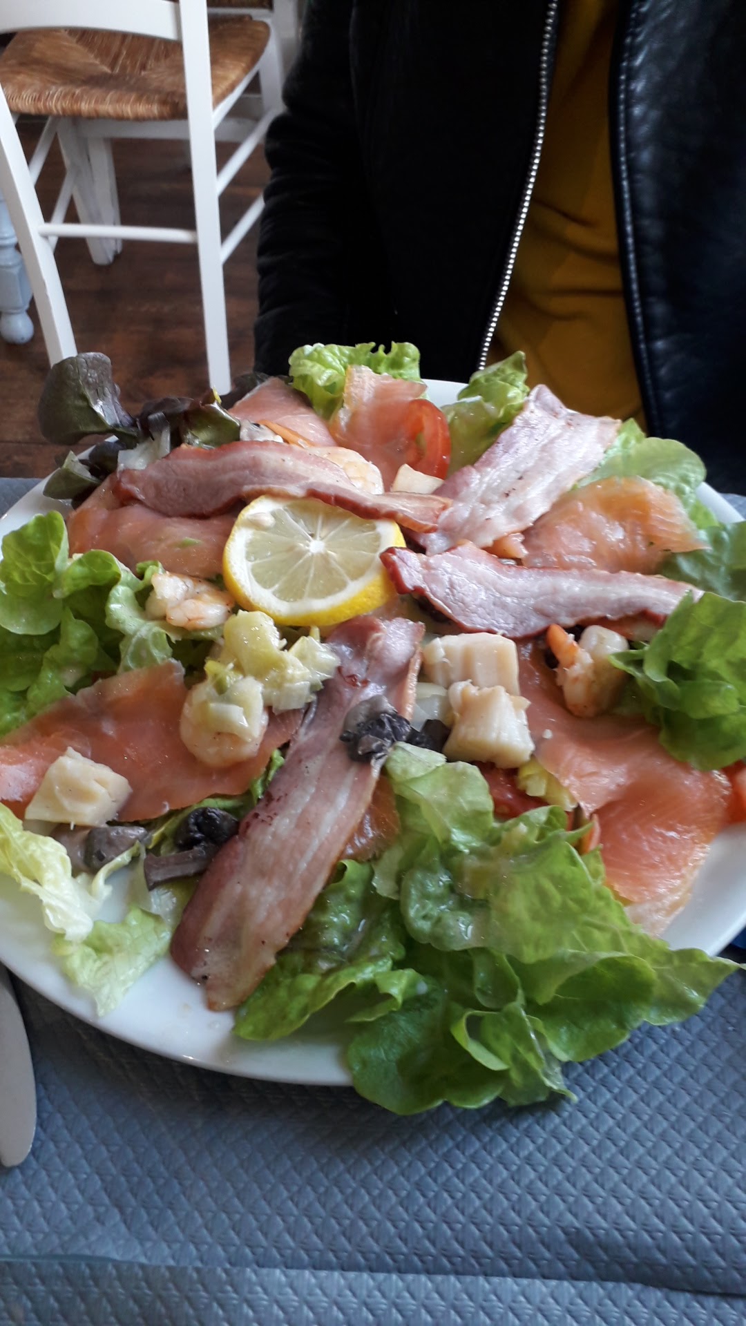 Photo n° 9 de l'avis de Gianni.u fait le 11/11/2019 à 11:25
