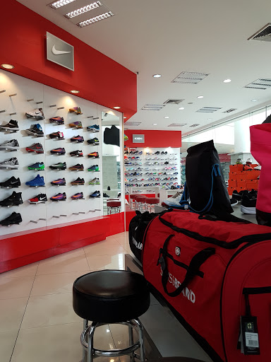 Tiendas Reebok San Salvador