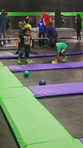 Pizza Restaurant «Monkey In the Middle Pizza @ Action City», reviews and photos, 2402 Lorch Ave, Eau Claire, WI 54701, USA