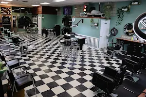 Avila's Barbershop and Salon image