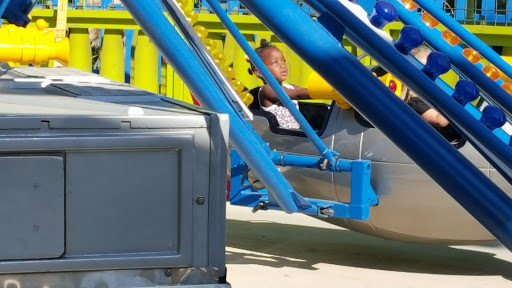 Shopping Mall «Looney Tunes Mall - Six Flags Over Texas», reviews and photos, 2201 E Road to Six Flags St, Arlington, TX 76011, USA