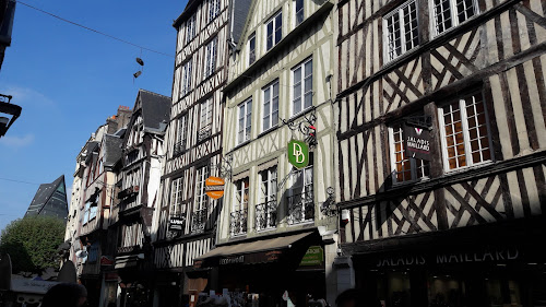 BNP Paribas - Rouen Jeanne D'arc à Rouen