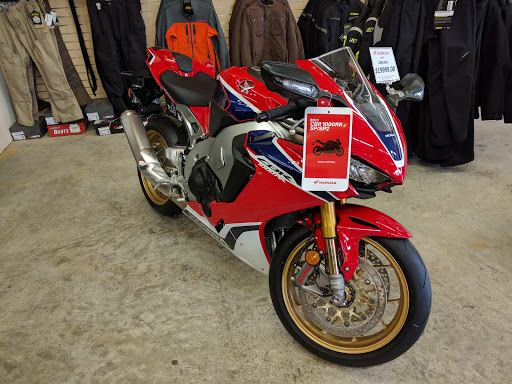 Motorcycle Dealer «I-90 Motorsports», reviews and photos, 200 NE Gilman Blvd, Issaquah, WA 98027, USA