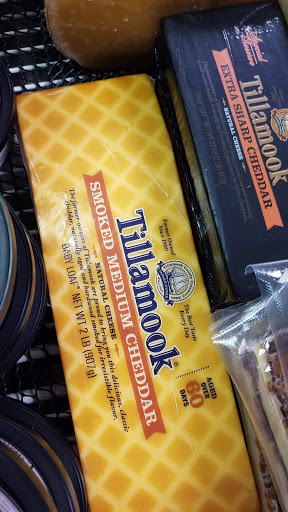 Wine Store «The Wine & Cheese Place», reviews and photos, 14748 Clayton Rd, Ballwin, MO 63011, USA