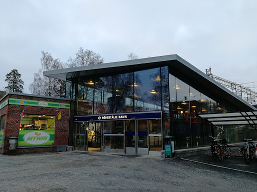 Södertälje hamn station