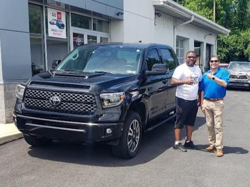 Toyota Dealer «Performance Toyota», reviews and photos, 4681 Penn Ave, Sinking Spring, PA 19608, USA