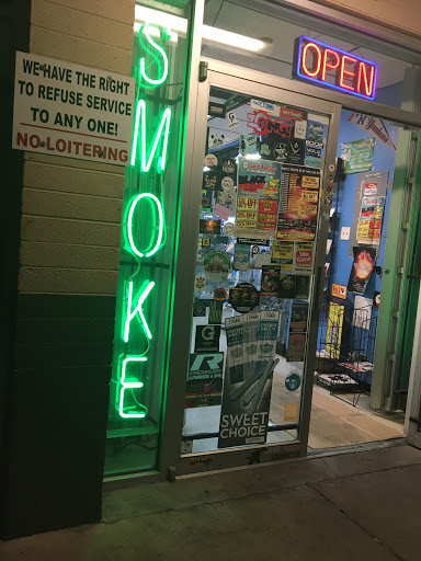 Tobacco Shop «Sky High Smoke Shop», reviews and photos, 33 W Southern Ave, Tempe, AZ 85282, USA