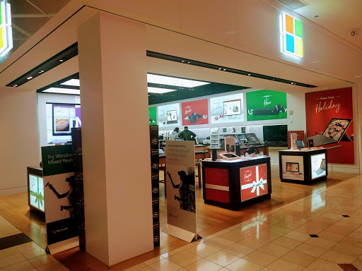 Computer Store «Microsoft Store - Westfield Montgomery», reviews and photos, 7101 Democracy Blvd, Bethesda, MD 20817, USA