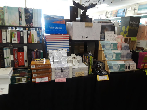Christian Book Store «Majesty Bible and Gifts», reviews and photos, 7020 N Cedar Ave, Fresno, CA 93720, USA