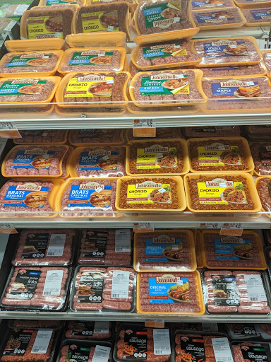 Grocery Store «Hannaford Supermarket», reviews and photos, 1122 Mohawk St, Utica, NY 13501, USA