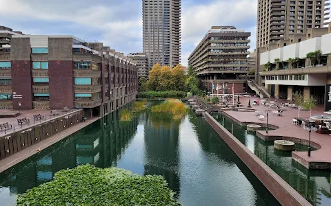 Lakeside Terrace image