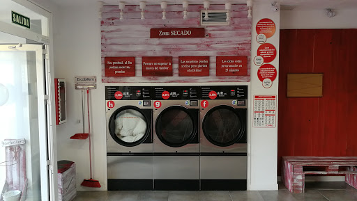 Colada Perfecta – Lavandería Autoservicio Zaidín