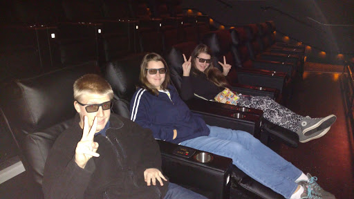 Movie Theater «Pooler Stadium Cinemas 12», reviews and photos, 425 Pooler Pkwy, Pooler, GA 31322, USA