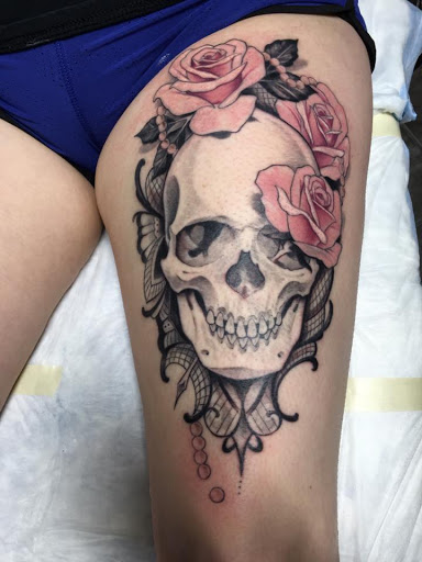 Tattoo Shop «Revolution Studios Tattoo Shop», reviews and photos, 4601 S 50th St #308, Omaha, NE 68117, USA