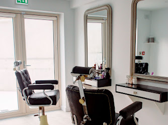 Femme Fatale Beauty Salon