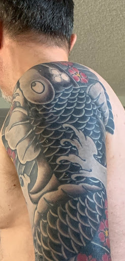 Explore lady thigh tattoo ideas, creative tattoo ideas in Honolulu, available at 434 TATTOO WAIKIKI