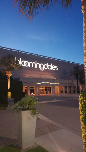 Shopping Mall «The Gardens Mall», reviews and photos, 3101 PGA Boulevard, Palm Beach Gardens, FL 33410, USA