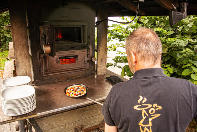 Der Holzofenpizzawagen - Catering