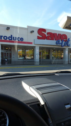 Save-A-Lot, 7240 S Stony Island Ave, Chicago, IL 60649, USA, 