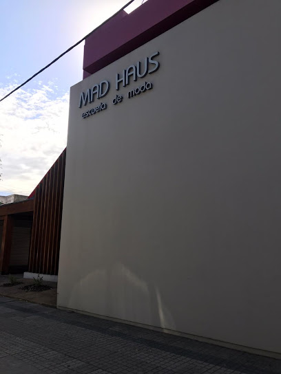 MAD HAUS Escuela de Moda y Diseño . Cursos Carreras Talleres Workshops La Plata