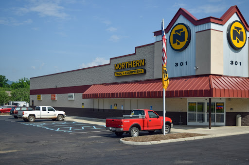 Northern Tool + Equipment, 301 S Electric Rd, Salem, VA 24153, USA, 