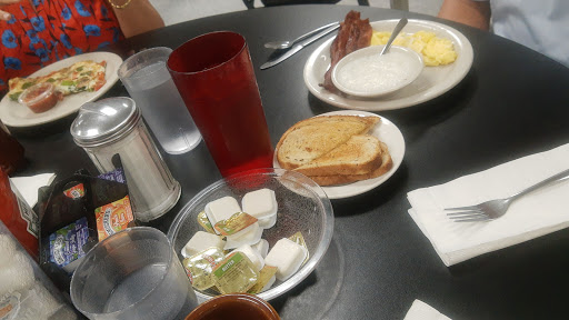 American Restaurant «Paris Coffee Shop», reviews and photos, 704 W Magnolia Ave, Fort Worth, TX 76104, USA