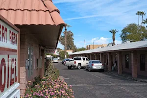 Desert Rest Motel image