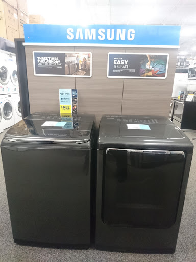 Electronics Store «Best Buy», reviews and photos, 1440 Old Country Rd #100, Riverhead, NY 11901, USA