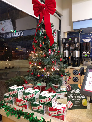 Bakery «Krispy Kreme Doughnuts», reviews and photos, 1984 W Main St, Mesa, AZ 85201, USA