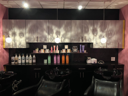 Beauty Salon «MoLo Hair & Spa Productions», reviews and photos, 17800 Chillicothe Rd, Chagrin Falls, OH 44023, USA