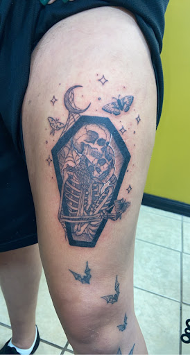 Explore side tattoo ideas for females, creative tattoo ideas in Altamonte Springs, available at Very Good Tattoo