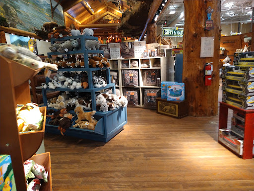 Sporting Goods Store «Bass Pro Shops», reviews and photos, 7905 S Hosmer St, Tacoma, WA 98408, USA