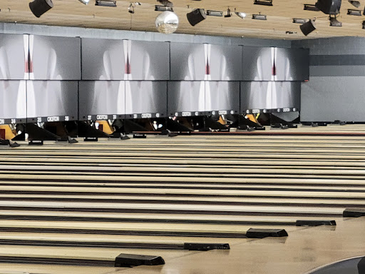 Bowling Alley «Crofton Bowling Centre», reviews and photos, 2115 Priest Bridge Dr, Crofton, MD 21114, USA