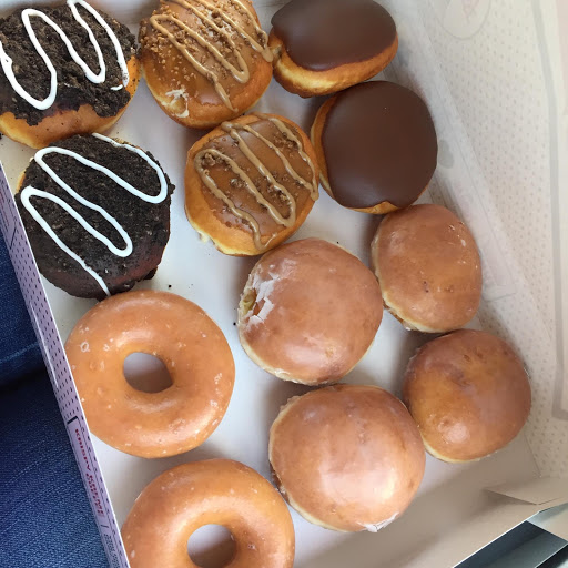 Donut Shop «Krispy Kreme Doughnuts», reviews and photos, 2822 S College Rd, Wilmington, NC 28412, USA