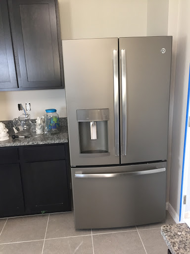 Appliance Store «Famous Tate Appliance & Bedding Center», reviews and photos, 5419 Village Market, Wesley Chapel, FL 33544, USA