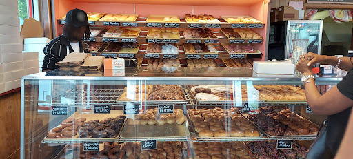 Donut Shop «Avon Donuts Inc», reviews and photos, 45324 Woodward Ave, Pontiac, MI 48341, USA