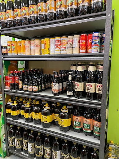 Grocery Store «Good Neighbor Store», reviews and photos, 4107 SE 82nd Ave, Portland, OR 97266, USA