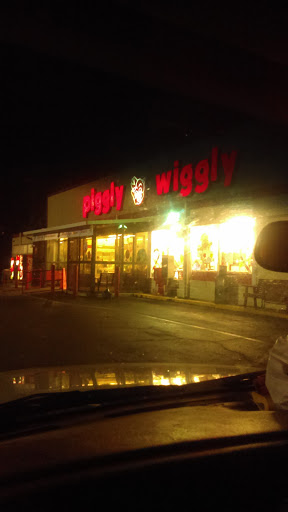 Supermarket «Piggly Wiggly», reviews and photos, 508 Bellevue Ave, Dublin, GA 31021, USA