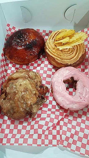 Donut Shop «Mojo Monkey Donuts», reviews and photos, 1169 7th St W, St Paul, MN 55102, USA