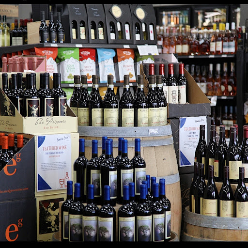 Liquor Store «Bonnie Brae Wine & Liquor Mart», reviews and photos, 785 S University Blvd, Denver, CO 80209, USA