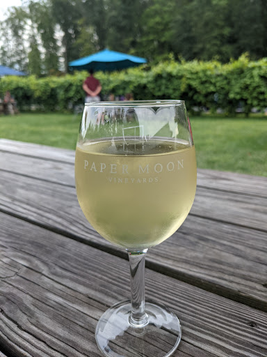 Winery «Paper Moon Vineyards», reviews and photos, 2008 State Rd, Vermilion, OH 44089, USA