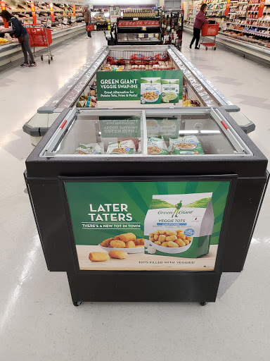 Supermarket «Save Mart Supermarkets», reviews and photos, 4043 W Clinton Ave, Fresno, CA 93722, USA