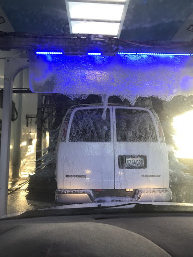 Car Wash «Drive Thru Express Car Wash», reviews and photos, 590 N Magnolia Ave, Anaheim, CA 92801, USA