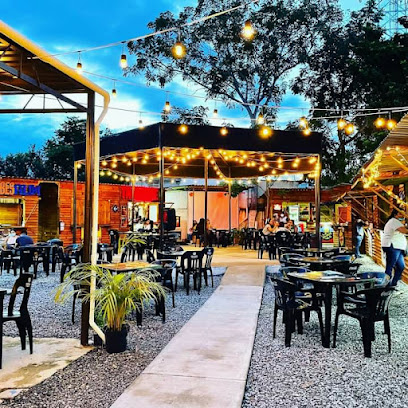 La Antojadera Food Park Jaltipán - Álvaro Obregón 6, Centro, 96200 Jáltipan de Morelos, Ver., Mexico